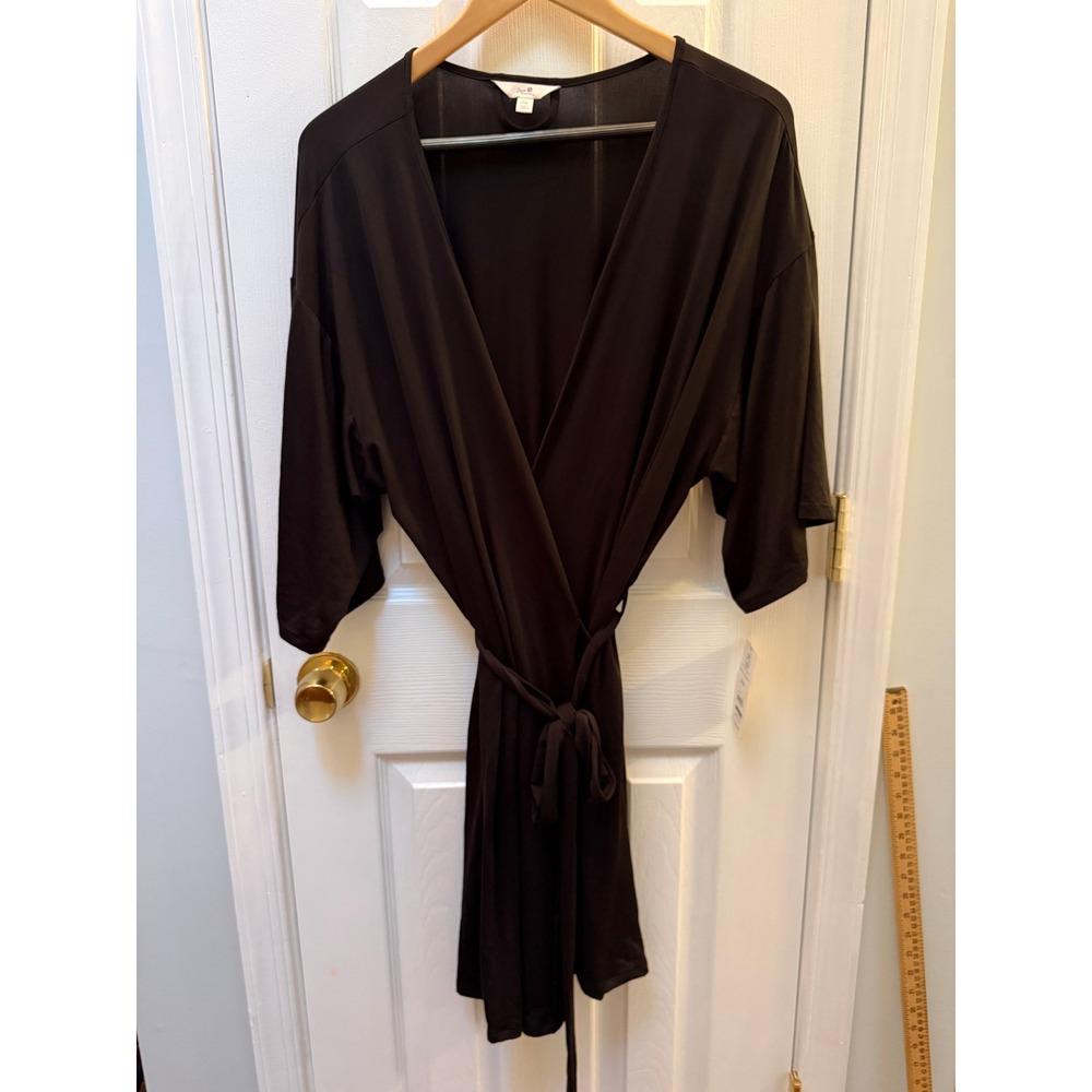 Secret Treasures Black Short Sleeve Wrap Robe Women 2X-3X Loungewear ST02400CA